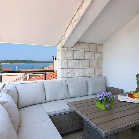 Jadranka Apartament Lovište