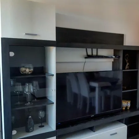 Jadranka Apartment Loviste